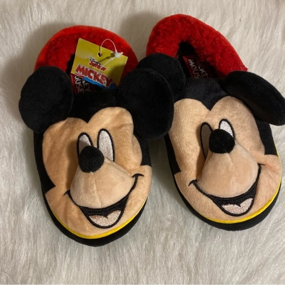 New Mickey Mouse‎ Slipper Size 9-10
